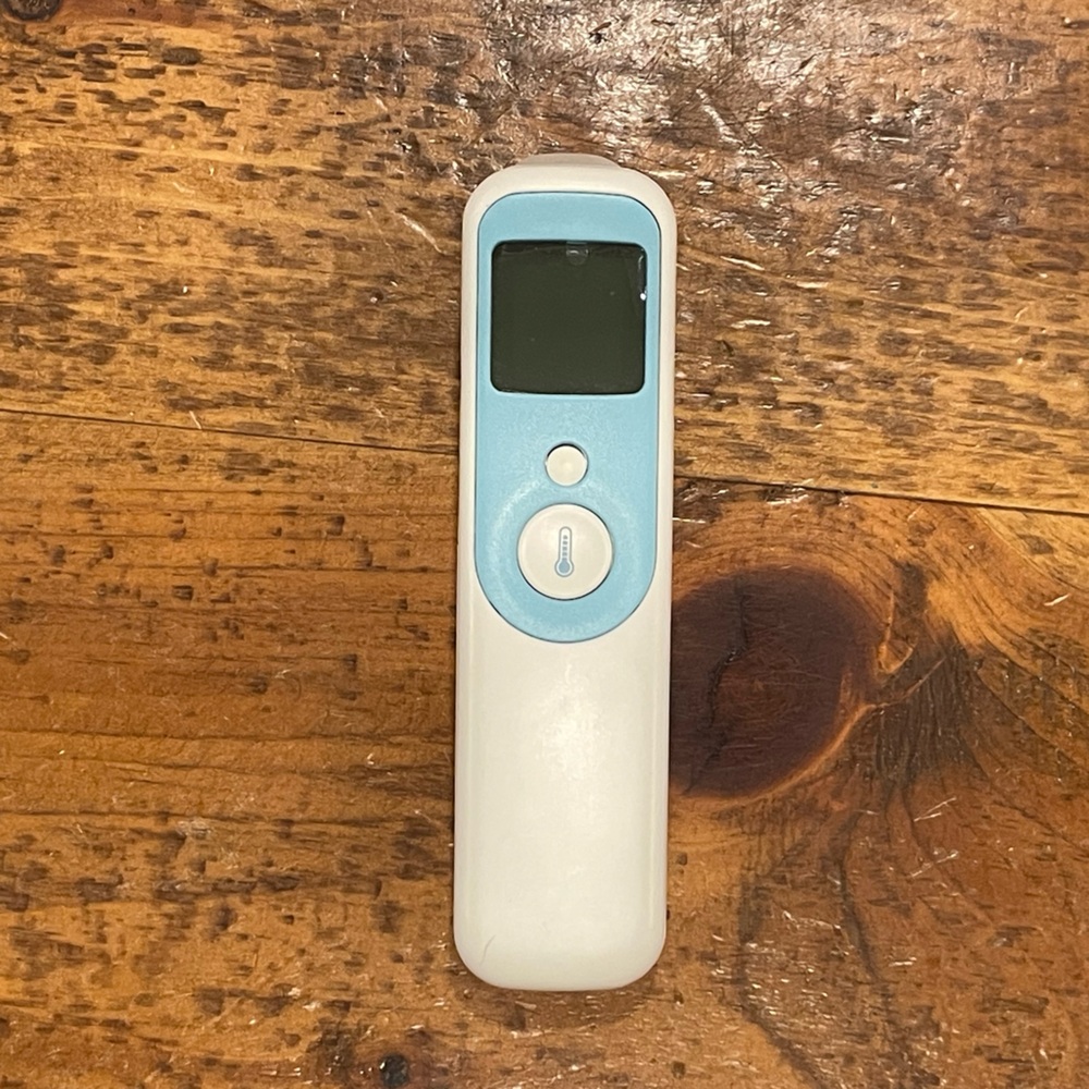 Digital Thermometer - Picture 5 of 6